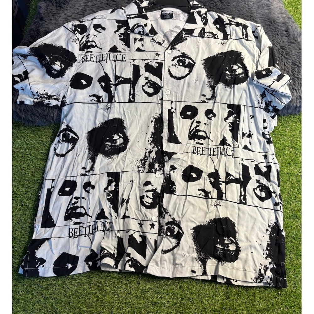 NWT‎ Beetlejuice Shirt 2xl Xxl All Over Print Button Down Short Sleeve New